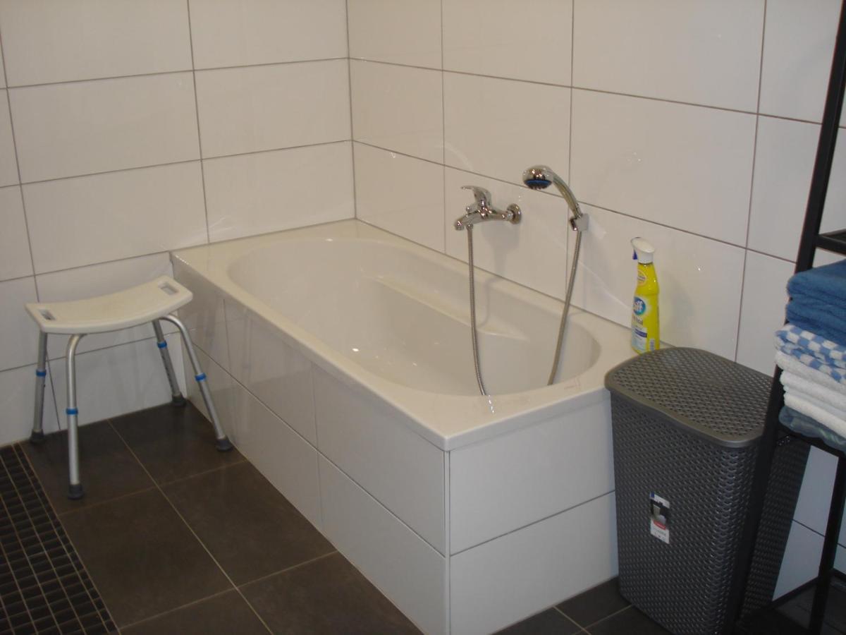 Appartement 45 Qm Mit Bad An Der Mosel - Naehe Koblenz Dieblich Exterior photo